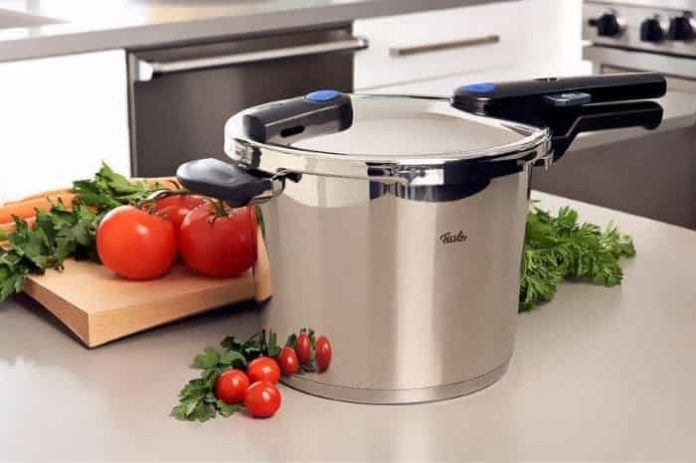 best-top-10-pressure-cookers-in-india